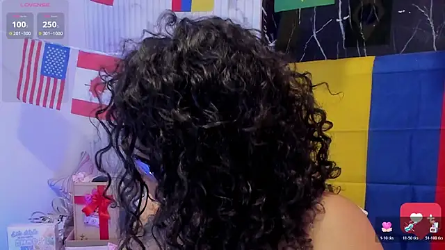 Reginavegaa online show from June 12, 11:42 am