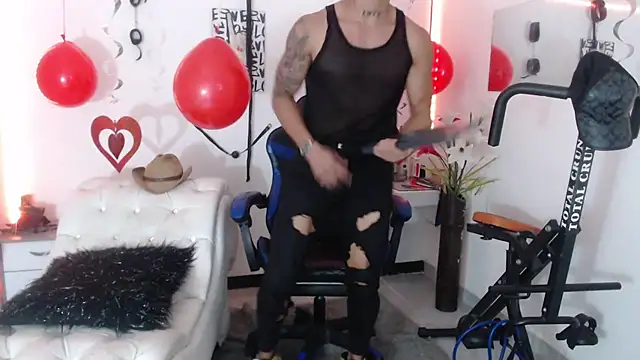 Leonard Price online show from February 18, 10:14 pm