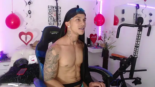 Leonard Price online show from February 20, 2:07 am