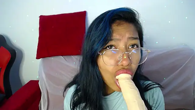 ricura mily online show from January 23, 4:41 am