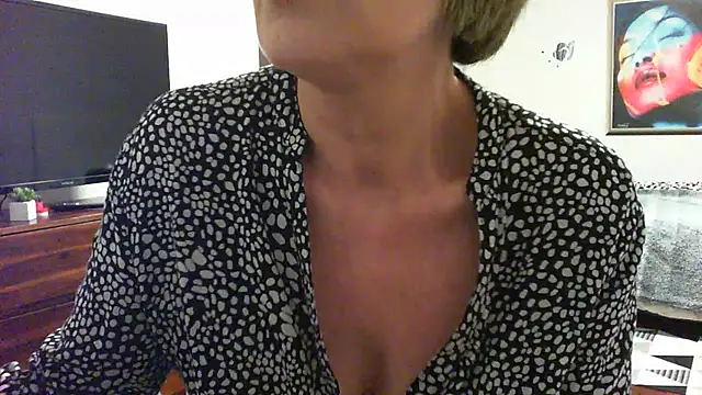 Snapshot of __Angel78__ chatting on January 5, 2:30 pm Angel78 online show from January 5, 2:30 pm