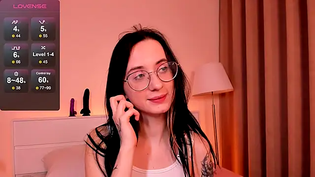 Dark Lola  online show from December 4, 3:54 pm