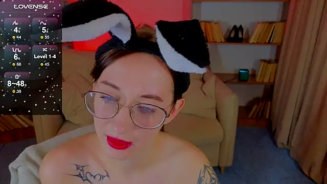 Dark Lola  online show from March 4, 11:51 am