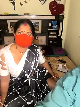 Indian Lust Couple online show from March 22, 8:48 pm