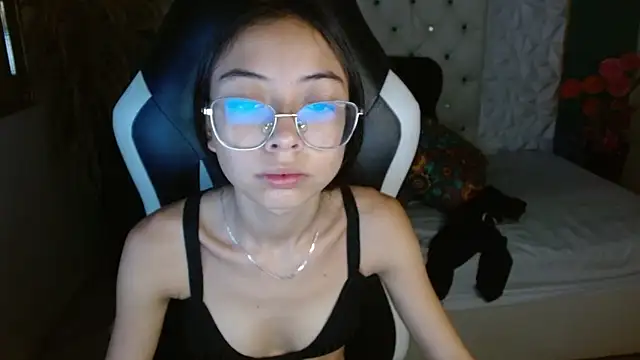 NathaliaSweet 11 online show from October 6, 1:52 pm