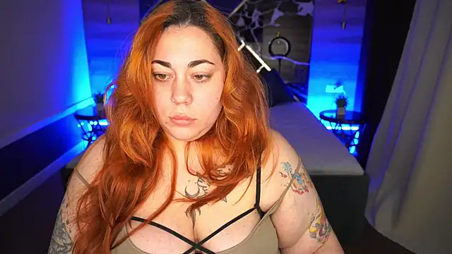 Kittywakee online show from November 22, 9:47 pm