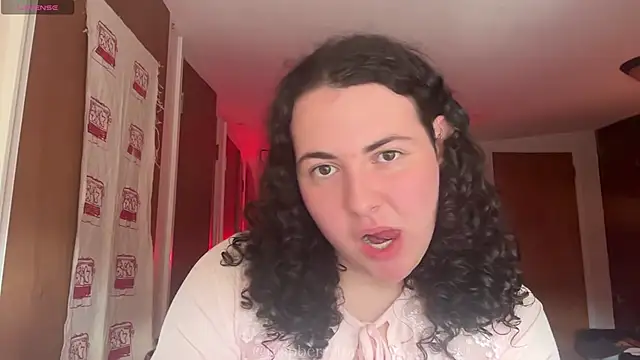 Snapshot of RaspberryTommyFTM chatting on October 14, 5:03 pm RaspberryTommyFTM online show from October 14, 5:03 pm