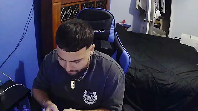 MasterKvn online show from January 30, 1:11 am