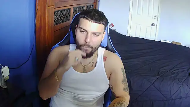 MasterKvn online show from February 11, 5:40 pm