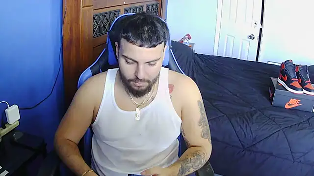 MasterKvn online show from February 12, 6:40 pm