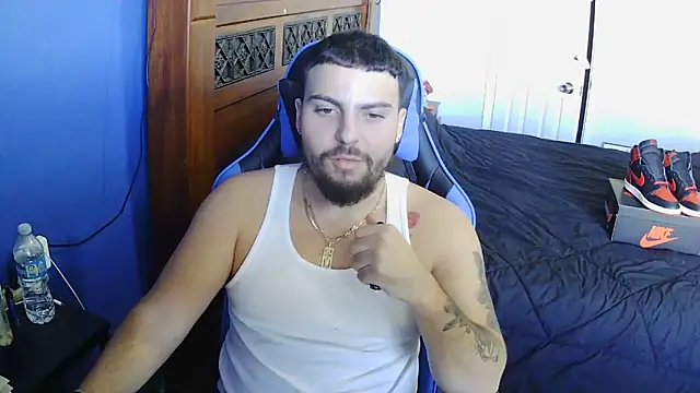 MasterKvn online show from February 12, 9:43 pm