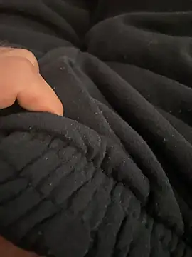 Snapshot of diege72 chatting on November 1, 1:35 pm diege72 online show from November 1, 1:35 pm