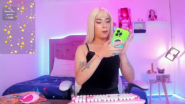 Snapshot of Nyx__Blackwood chatting on March 4, 2:06 am Nyx Blackwood online show from March 4, 2:06 am