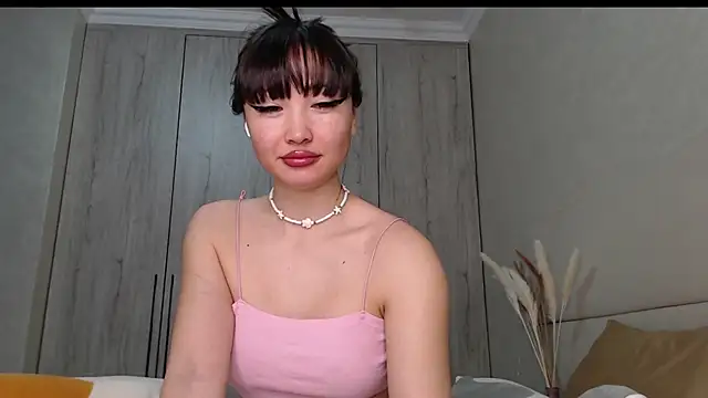 MiaRie online show from June 8, 4:24 am
