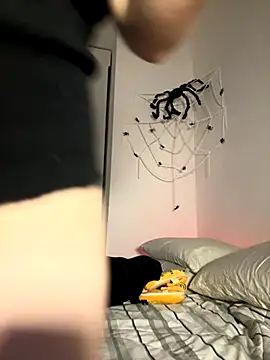 AgnesCampp online show from October 22, 7:13 pm