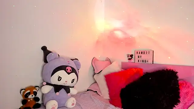 gabyye capprins online show from February 21, 12:16 am