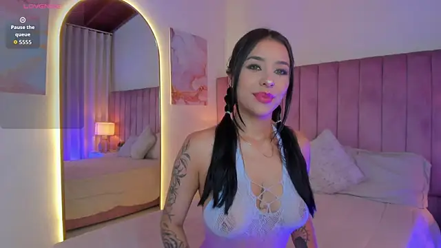 Snapshot of SweetGirl______ chatting on October 11, 10:58 am SweetGirl online show from October 11, 10:58 am