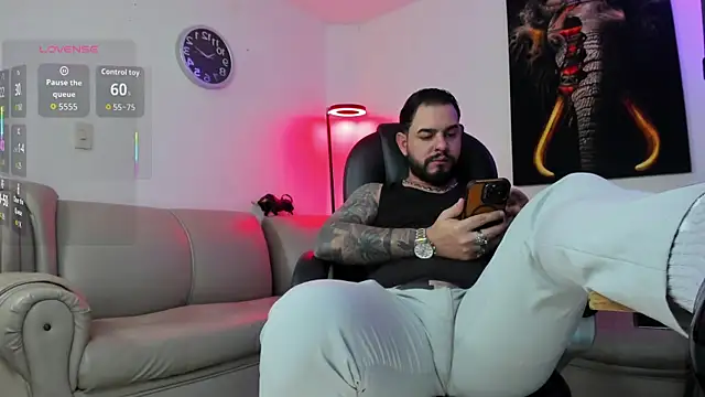 Ethan Castellano online show from February 7, 8:45 pm