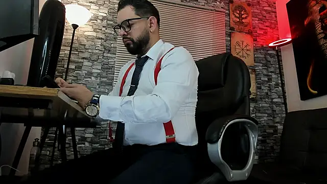 Ethan Castellano online show from June 13, 11:24 pm