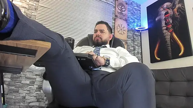 Ethan Castellano online show from June 30, 10:33 pm