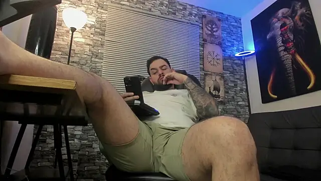 Ethan Castellano online show from July 3, 11:55 pm