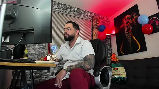 Ethan Castellano online show from July 17, 8:35 pm