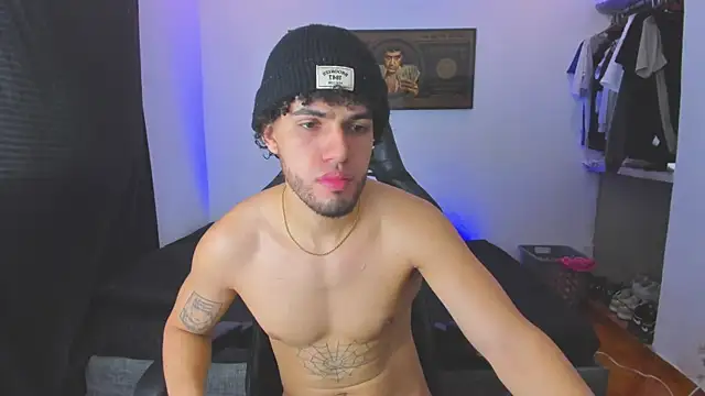 Snapshot of daddy_jhons chatting on September 26, 5:28 pm daddy jhons online show from September 26, 5:28 pm