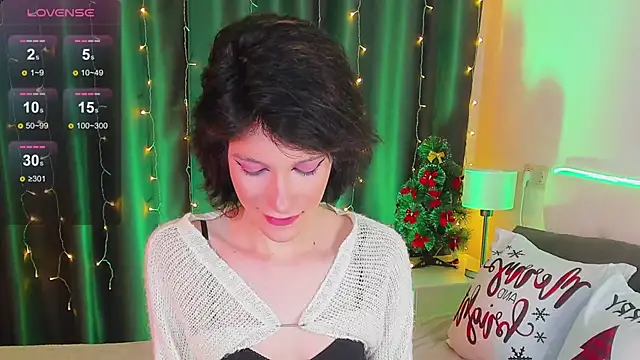 Kolette Gray online show from December 5, 4:01 pm