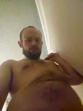 Spunwhiteboy1992 online show from April 8, 8:14 am