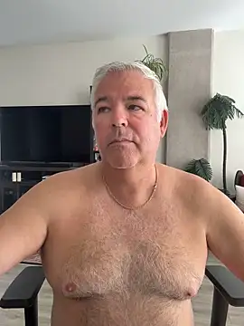 aarosteev2 online show from May 21, 1:18 pm