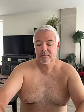 aarosteev2 online show from May 25, 3:51 pm