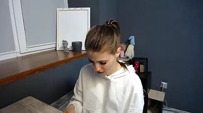 felicity gold online show from March 14, 7:37 am