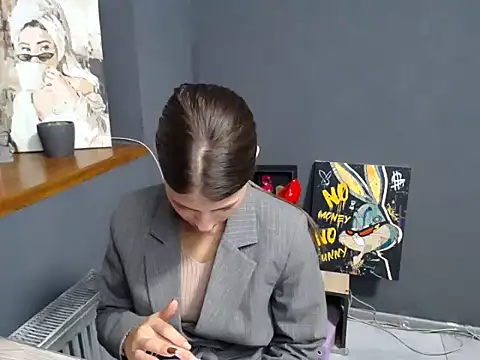 felicity gold online show from October 8, 6:22 am