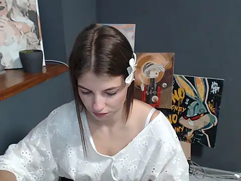 felicity gold online show from June 19, 6:40 am