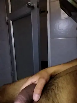 Snapshot of Juan8521 chatting on September 15, 4:23 am Juan8521 online show from September 15, 4:23 am