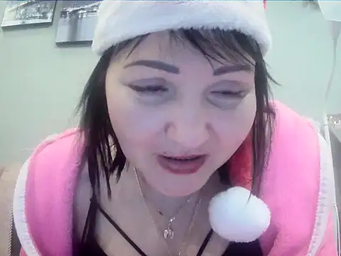 ClaireSunset online show from December 17, 8:43 pm