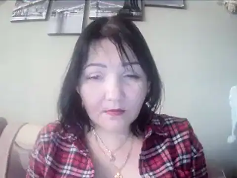 ClaireSunset online show from March 6, 3:56 pm