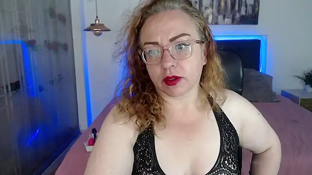 Tania Goddess  online show from October 6, 2:03 pm