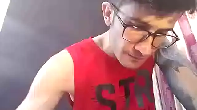 Loggan donnelly online show from November 30, 6:34 pm