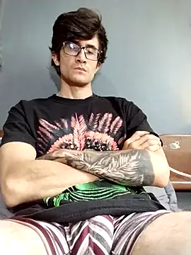 Snapshot of Loggan_donnelly chatting on March 10, 6:57 pm Loggan donnelly online show from March 10, 6:57 pm