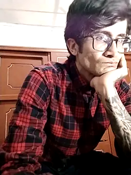 Snapshot of Loggan_donnelly chatting on March 31, 9:59 pm Loggan donnelly online show from March 31, 9:59 pm