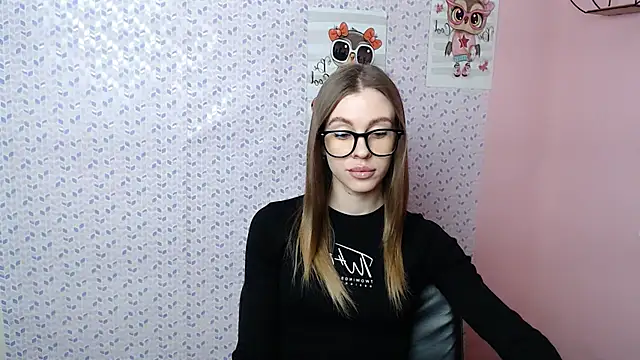 AlisaCatty  online show from January 30, 1:10 pm