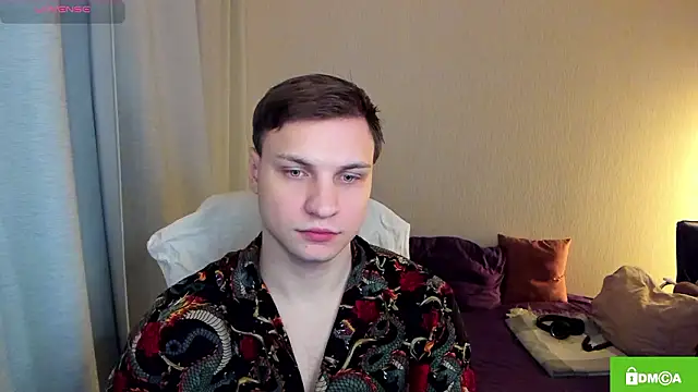 handsome guy01 online show from March 21, 5:05 pm