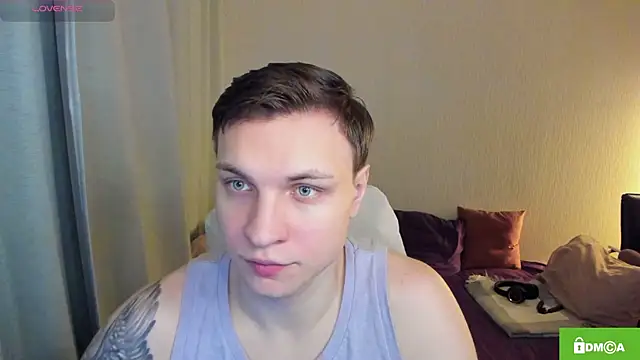 handsome guy01 online show from March 24, 2:16 am