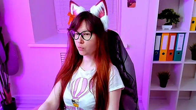 CarolGiggly online show from September 30, 10:15 pm