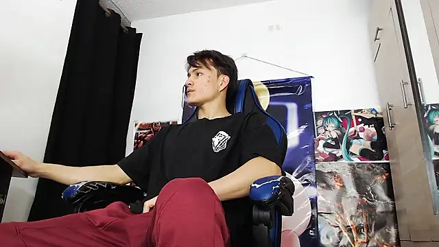 sr jaeger online show from December 19, 1:40 pm