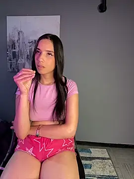 Praga Pink online show from December 10, 1:32 am
