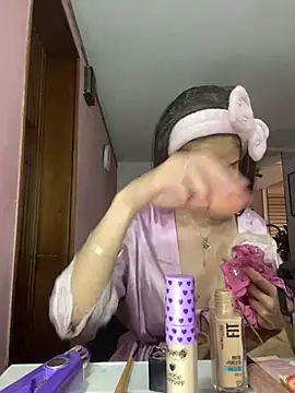 Praga Pink online show from March 16, 4:41 am