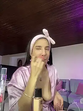 Praga Pink online show from March 18, 3:20 am