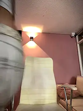 Praga Pink online show from October 12, 2:21 am